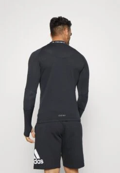 ADIDAS PERFORMANCE Tee - Camiseta De Manga Larga - Black -Jack & Jones Ventas 01d4e95f9ea24401b24fde714508b5a1