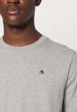 Scotch & Soda Crewneck - Camiseta Básica - Grey Melange -Jack & Jones Ventas 01dd22835dc446dda96eca70ba84fac6