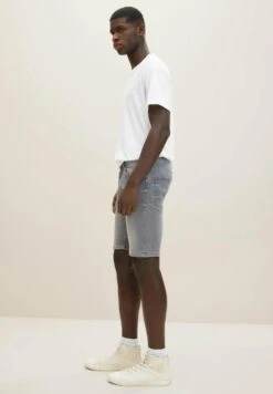 TOM TAILOR Denim Regular Fit Mit Leichter - Shorts Vaqueros - Grey Denim -Jack & Jones Ventas 06909f7c6fb744c1ba89999318da7bcd
