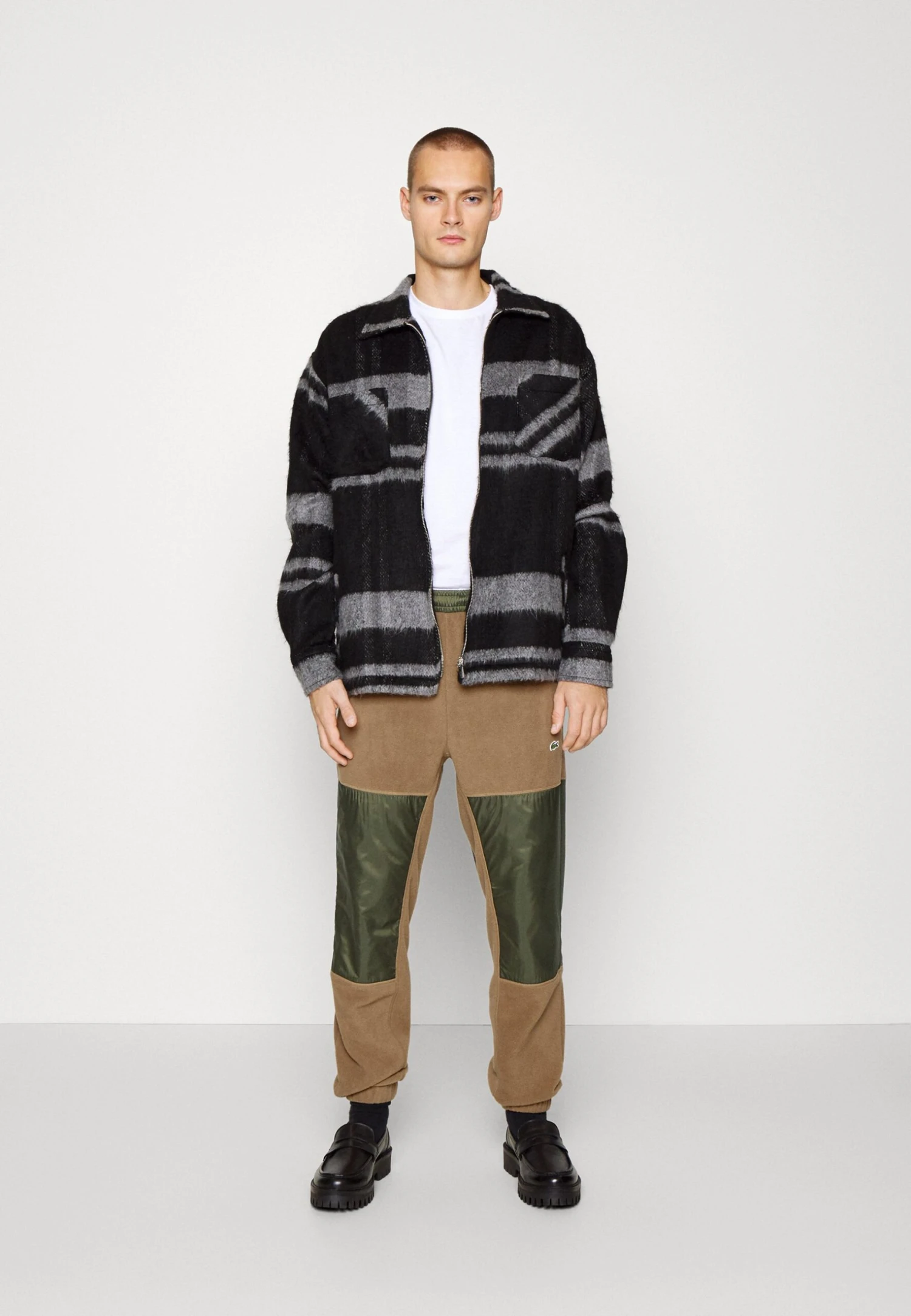 Lacoste Pantalones Deportivos - Leafy/Baobab 2 Lacoste Pantalones Deportivos - Leafy/Baobab - Imagen 2