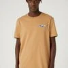 Wrangler Logo Tee - Camiseta Básica - Burro Brown