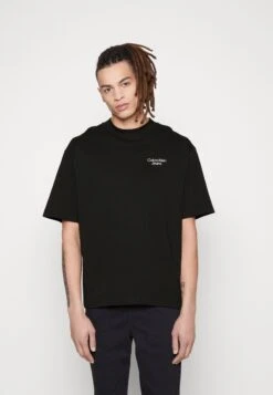 Calvin Klein Jeans Flower Logo Back Hit Tee - Camiseta Estampada - Black