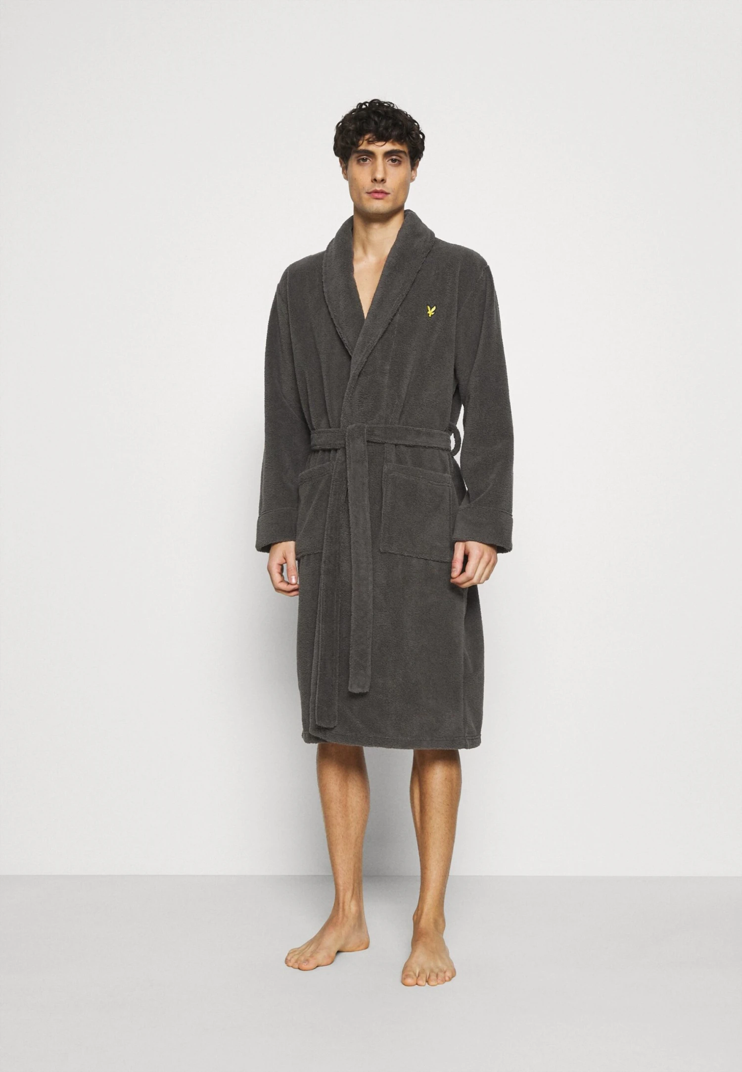 Lyle & Scott Lucas - Albornoz - Granite Grey 1 Lyle & Scott Lucas - Albornoz - Granite Grey