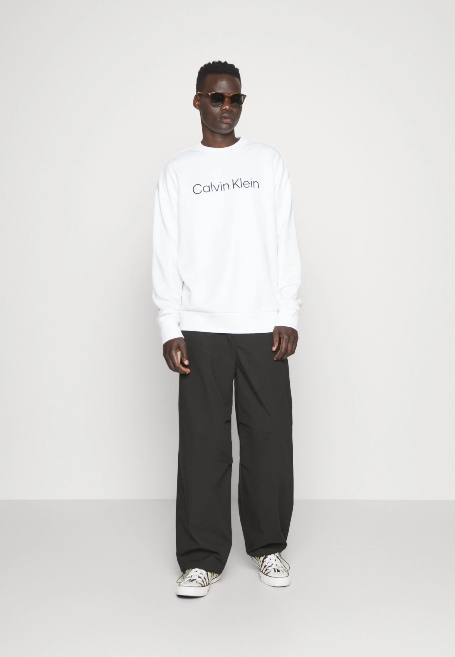 Calvin Klein Hero- Sudadera - Bright White 2 Calvin Klein Hero- Sudadera - Bright White - Imagen 2