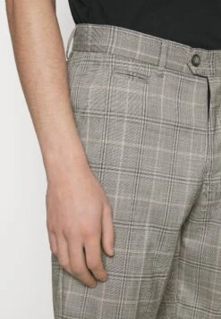 Lindbergh Checked Club Shorts - Shorts - Grey 9 Lindbergh Checked Club Shorts - Shorts - Grey -Jack & Jones Ventas 2c55104a3ad64c818b615e288e1afbfa