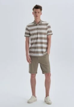 Shorts - Khaki