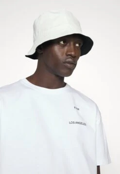 Frame Logo Graphic - Camiseta Básica - Blan 9 Frame Logo Graphic - Camiseta Básica - Blan -Jack & Jones Ventas 412d322d81e847f690b2f7930f0cd00f