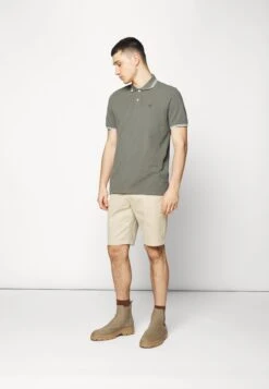 Lyle & Scott Shorts - Stone -Jack & Jones Ventas 4375a25e798f4acb955c26488fe0c637