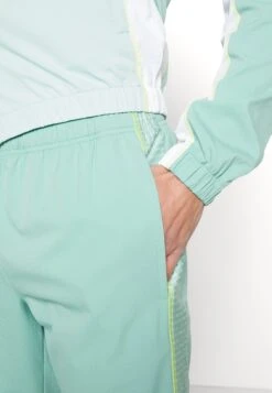 Lacoste Sport Tracksuit Tour - Chándal - Pastille Mint/Florida White Lima -Jack & Jones Ventas 4e76c8fcff2948dba1c9e13401ee69a1