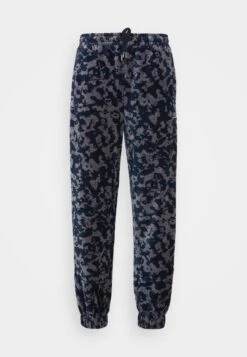 Sean John Script Logo Floral Camouflage Trackpant - Pantalones Deportivos - Blue 10 Sean John Script Logo Floral Camouflage Trackpant - Pantalones Deportivos - Blue -Jack & Jones Ventas 4ed9778b2509454ea4d8bfb14ed659b1