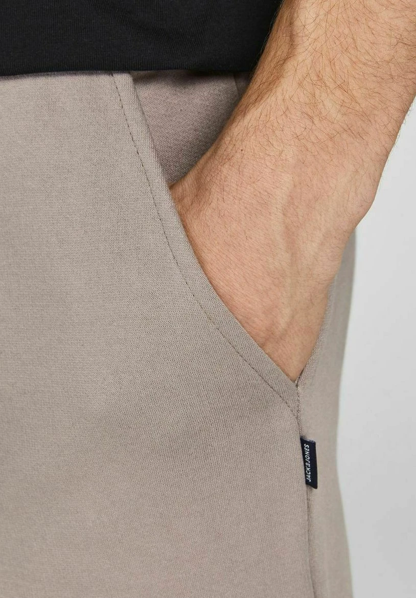 Jack & Jones Star - Shorts - Fungi 4 Jack & Jones Star - Shorts - Fungi - Imagen 4