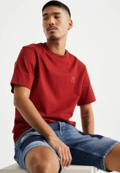 WE FASHION Met Embroidery - Camiseta Básica - Red -Jack & Jones Ventas 5b6c9269adbe4ae5aaee5f65621a926e