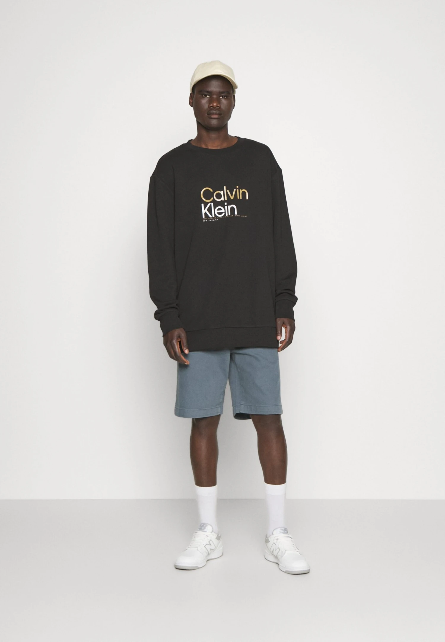 Calvin Klein Logo - Sudadera - Black 2 Calvin Klein Logo - Sudadera - Black - Imagen 2