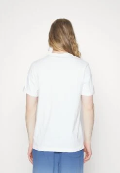 Nike Sportswear Tee- Camiseta Estampada - White -Jack & Jones Ventas 66c5d57807f849e08c6814e243052039