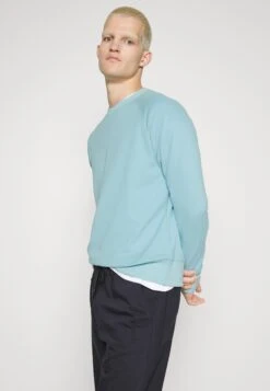 DRYKORN Florenz - Sudadera - Blue -Jack & Jones Ventas 7a3c956a1c2f4a70bd00d3fa28c99280