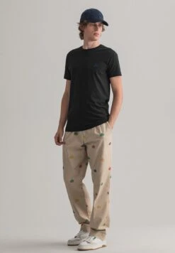 Gant Contrast - Camiseta Básica - Black