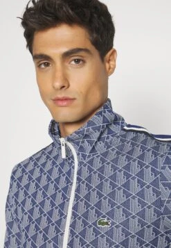 Lacoste Chaqueta De Entrenamiento - Methylene/Flour -Jack & Jones Ventas 850509df6b374078933756a185ce7c35