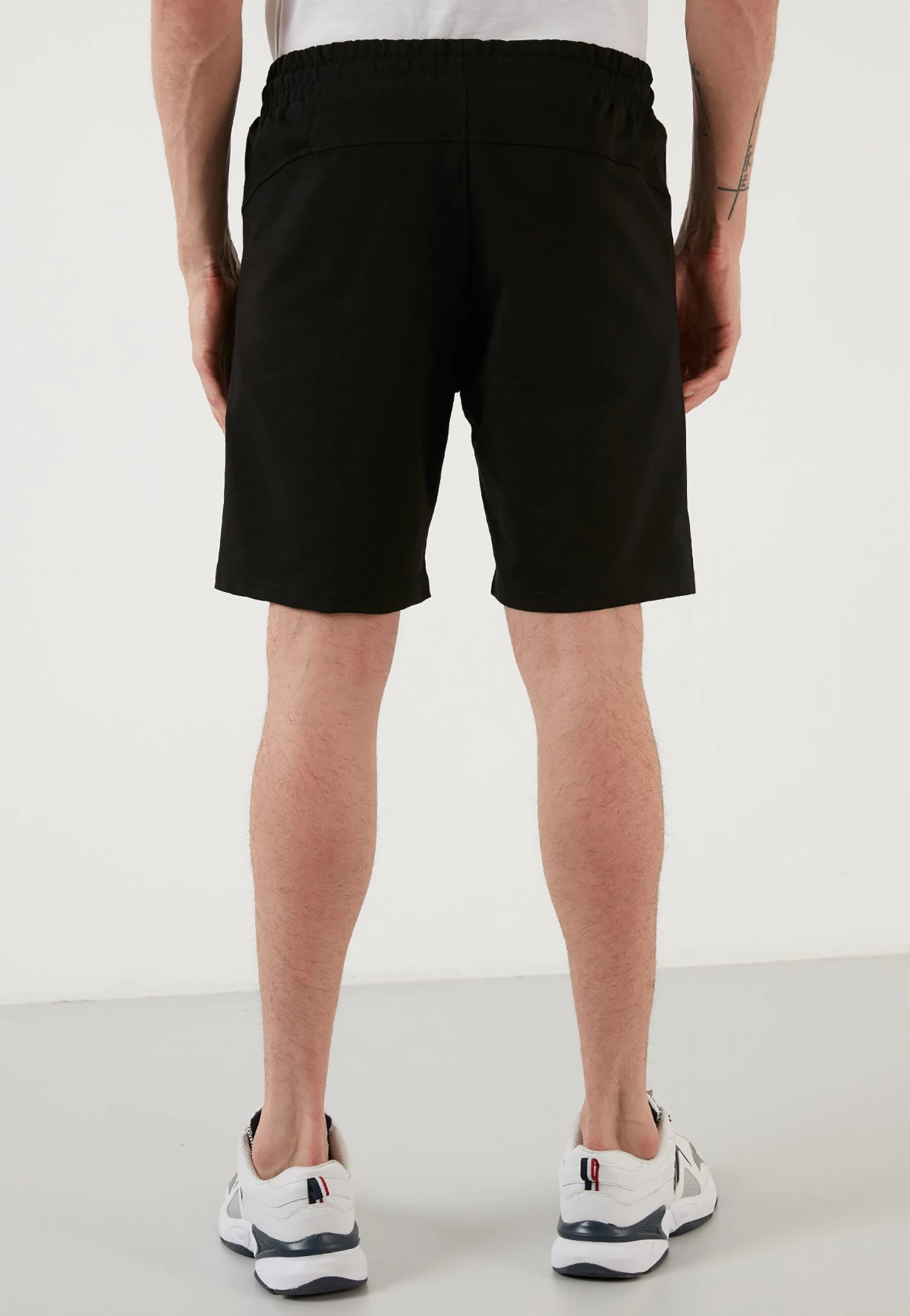 Regular Fit - Shorts - Black 3 Regular Fit - Shorts - Black - Imagen 3