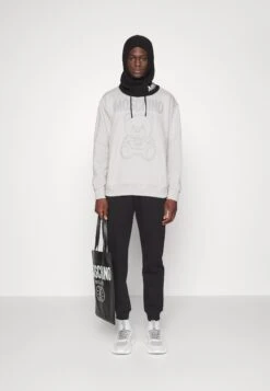 MOSCHINO Sudadera - Fantasy Grey -Jack & Jones Ventas 898c6b01732d42d99128ba7db3aa76e7