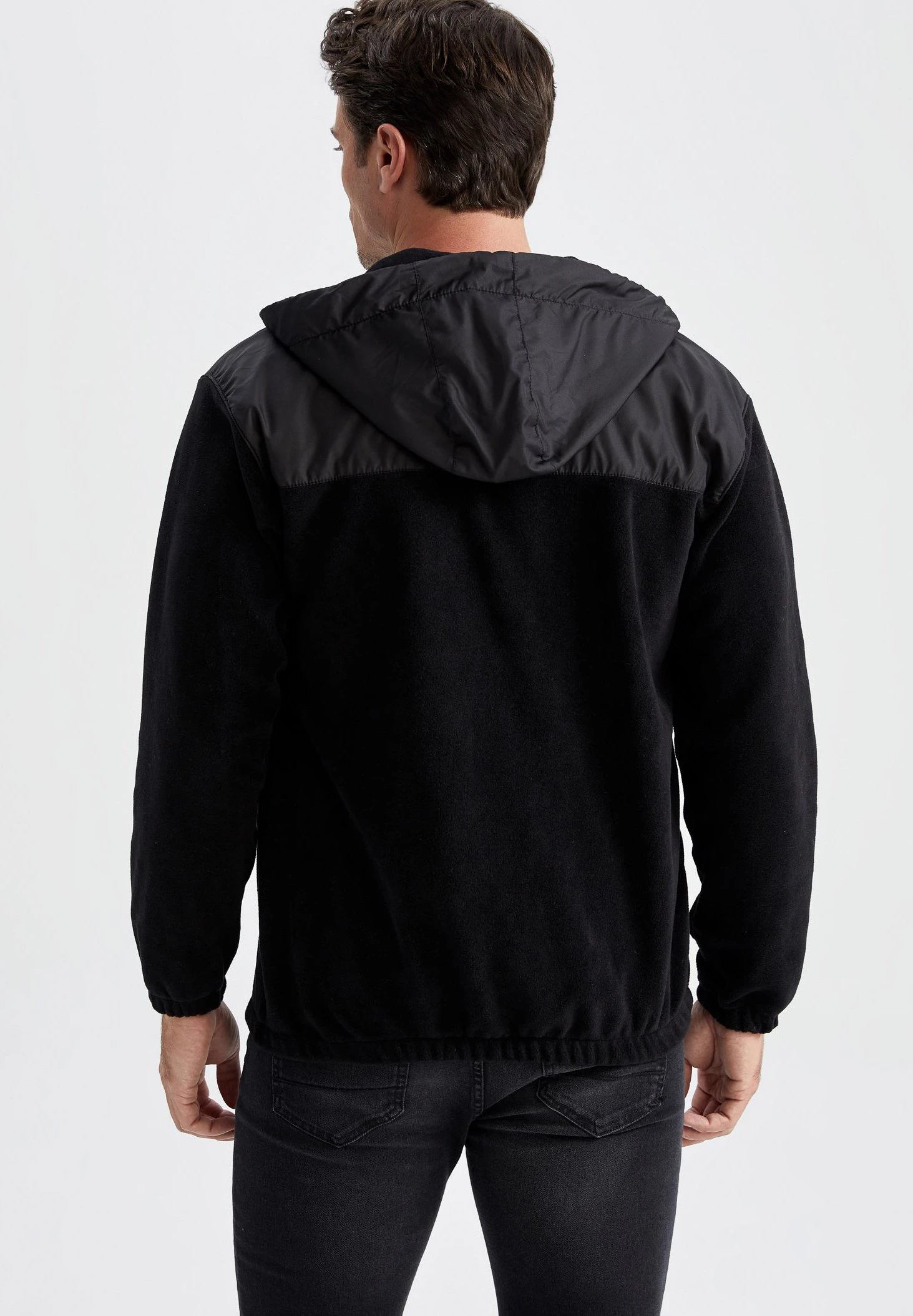 DeFacto Relax Fit Discovery Adventures- Sudadera Con Cremallera - Black 3 DeFacto Relax Fit Discovery Adventures- Sudadera Con Cremallera - Black - Imagen 3