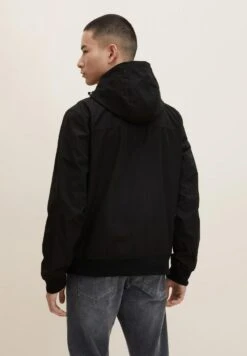 TOM TAILOR Denim Mit Tencel- Chaqueta De Entrenamiento - Black 8 TOM TAILOR Denim Mit Tencel- Chaqueta De Entrenamiento - Black -Jack & Jones Ventas a62a0c697e834b97a38855be102f6050