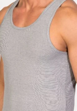 Sport - Camiseta Interior - Grey -Jack & Jones Ventas a9aff5fec6284a489fbbcfaa49ddedd7