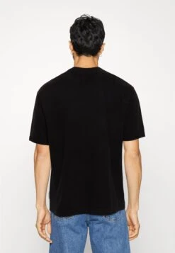 Marc O'Polo Short Sleeve Front Dividing Flatlock Stitching Binding At Neck - Camiseta Básica - Black -Jack & Jones Ventas bf84f2b6b9e84aa78fb36cfc84effec2