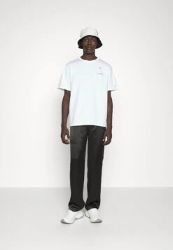 Nuevos lanzamientos -Jack & Jones Ventas c1cbfa47dc754ab3928a1a67974a39e1