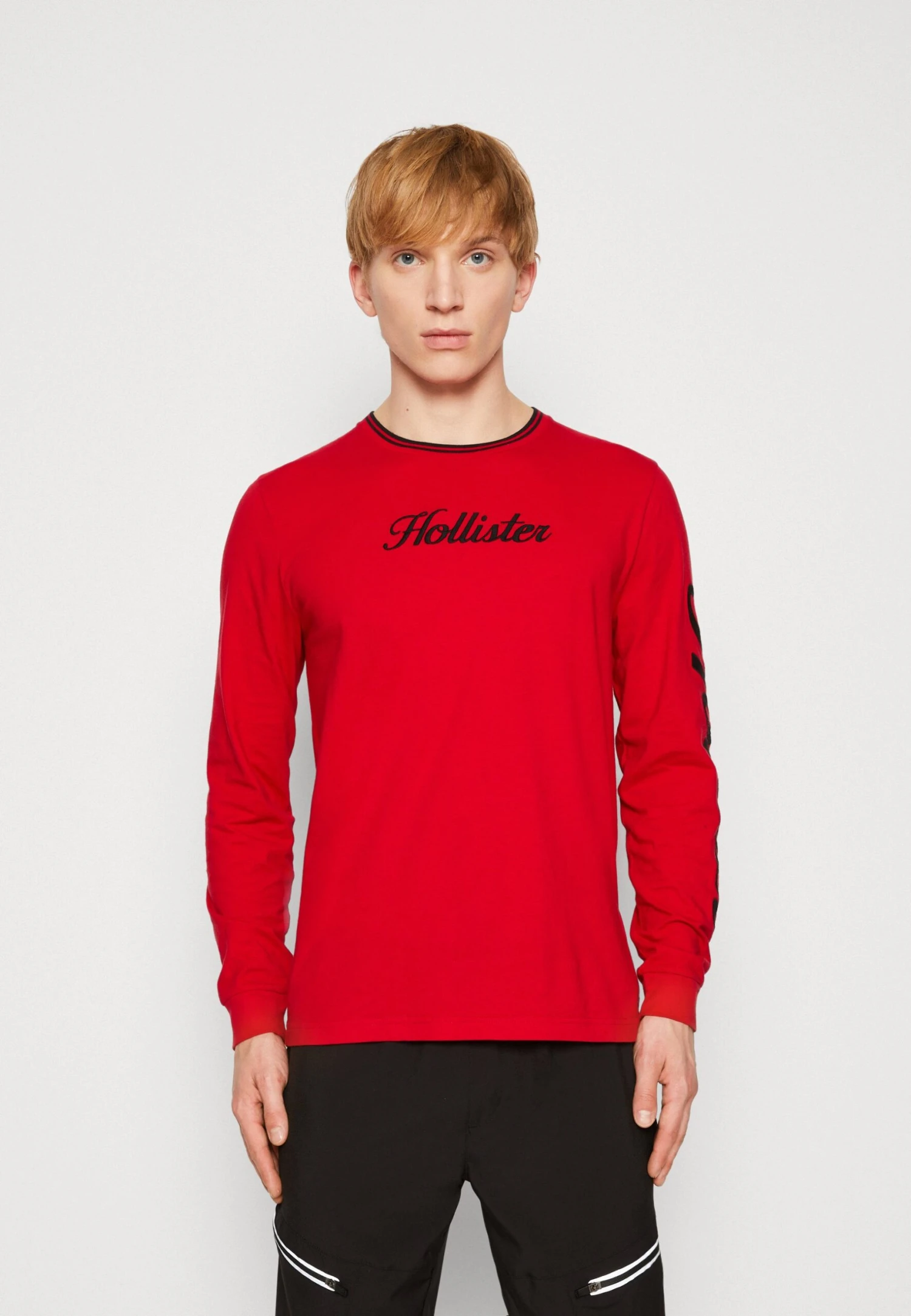 Hollister Co. Tech Tapes - Sudadera - Red Tipping 1 Hollister Co. Tech Tapes - Sudadera - Red Tipping