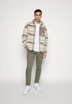 Quiksilver Clean Coasts- Forro Polar - Birch Playa Mesa 12 Quiksilver Clean Coasts- Forro Polar - Birch Playa Mesa -Jack & Jones Ventas db54b658a73d43c2b4e89eb844146210