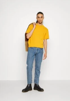 Tee - Camiseta Básica - Golden Orange 11 Tee - Camiseta Básica - Golden Orange -Jack & Jones Ventas e167c5f1a978412fb8bcdd2f7935c6bd