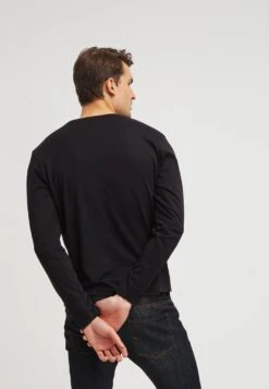 Gant The Original - Camiseta De Manga Larga - Black -Jack & Jones Ventas e83b7254f528407486a8fb9e49f20b67