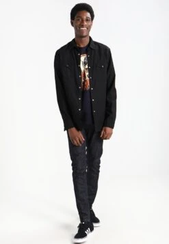 Logoshirt Tom And Jerry Logo - Camiseta Estampada - Dunkelblau 6 Logoshirt Tom And Jerry Logo - Camiseta Estampada - Dunkelblau -Jack & Jones Ventas e9498bae3355471d9eb1b785e2252ac5