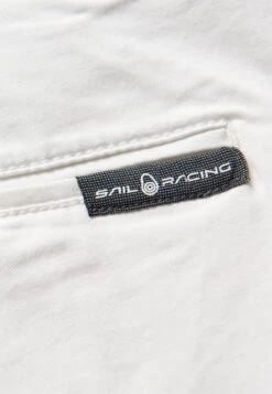 Sail Racing Helmsman - Shorts - Off White -Jack & Jones Ventas edd5d03e796a425fa3e78f79212b92d9