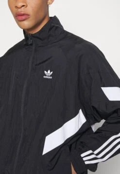 Adidas Originals Chaqueta De Entrenamiento - Black -Jack & Jones Ventas f9dc076758234b6aad2f25f7ba24b99b