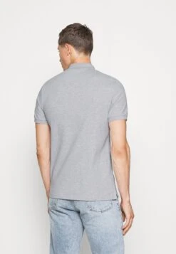 Lyle & Scott Plain- Polo - Light Grey Marl -Jack & Jones Ventas ffee9c117acd486ab414f6156578596e